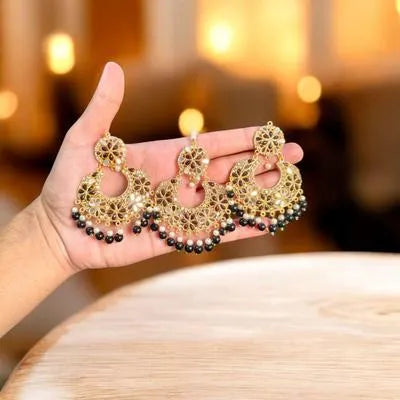 Fancy Gold Plated Crystal Earrings Bindia Set