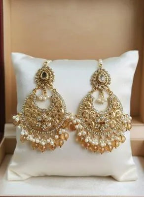 Modern Design Gold Plated Crystal Earrings Bindia Set