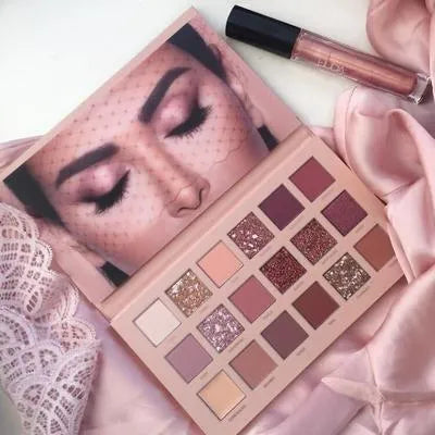 Matte And Glitter Eyeshadow Kit 100 g