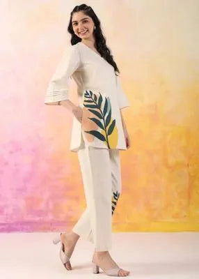 2 Pcs Women's Stitched Linen Printed Shirt And Trouser