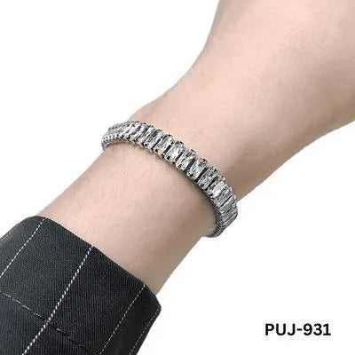 Silver Sparkling Elegant Korean Chain Bracelet (PUJ-931)